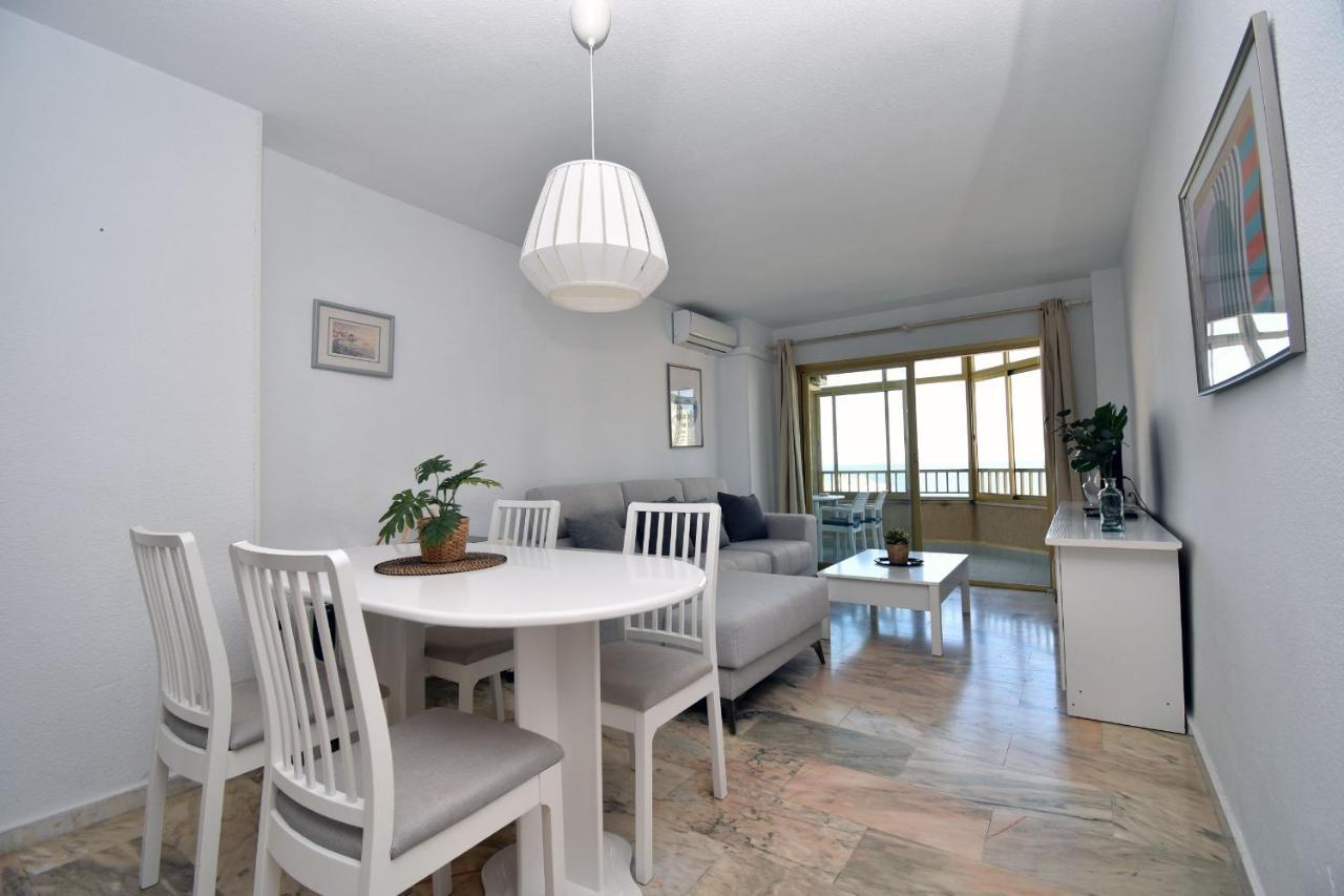 Apartamento Vistas Al Mar Y Piscina 푸엔히롤라 외부 사진